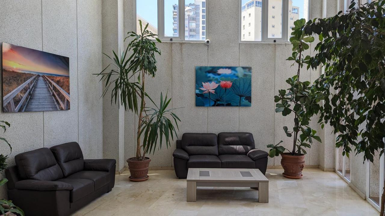 Tropic Mar Sun & Beach Apartment Benidorm Bagian luar foto