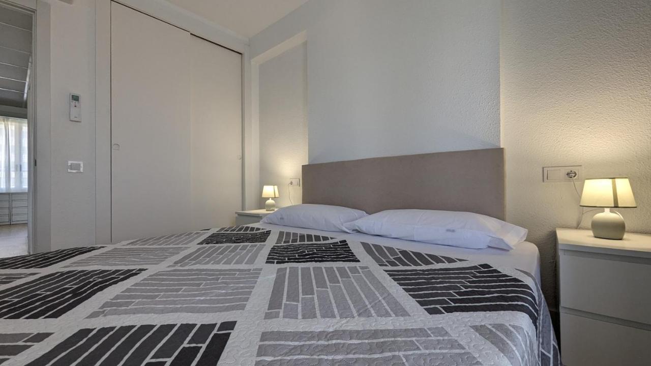 Tropic Mar Sun & Beach Apartment Benidorm Bagian luar foto