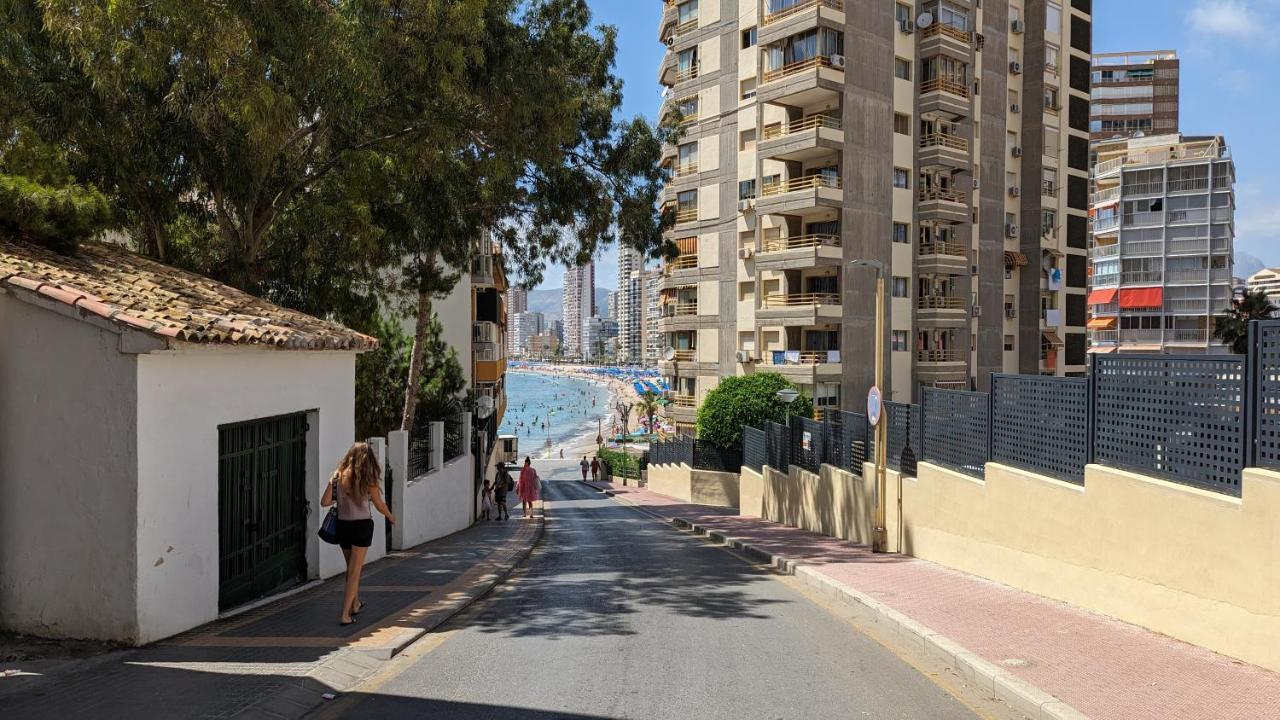 Tropic Mar Sun & Beach Apartment Benidorm Bagian luar foto