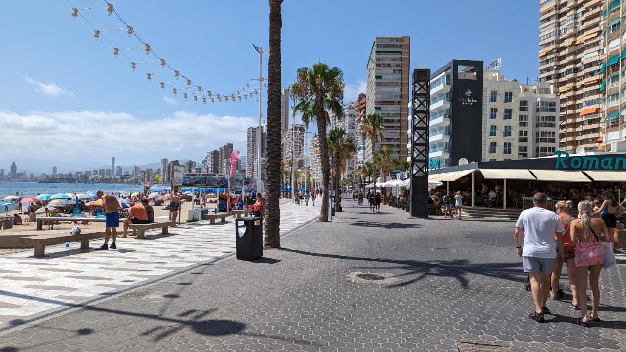 Tropic Mar Sun & Beach Apartment Benidorm Bagian luar foto